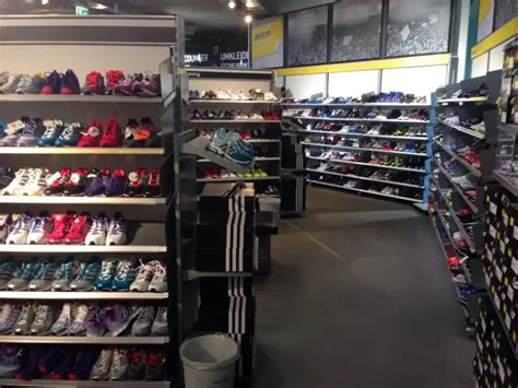 adidas schuhe herzogenaurach outlet